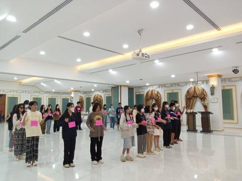 English Camp 2023 @ The Happiness City