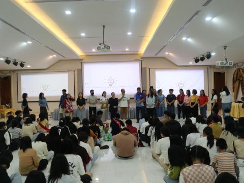 English Camp 2023 @ The Happiness City