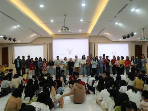 English Camp 2023 @ The Happiness City