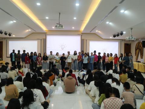 English Camp 2023 @ The Happiness City