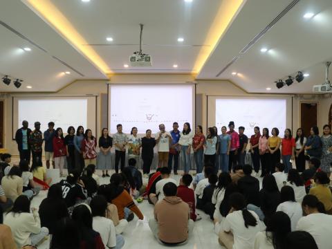 English Camp 2023 @ The Happiness City