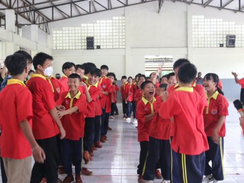 Foreign Languages to Community & Local Youth Guide Project