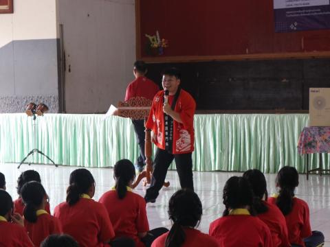 Foreign Languages to Community & Local Youth Guide Project