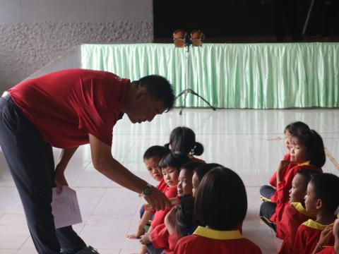 Foreign Languages to Community & Local Youth Guide Project