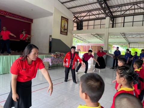 Foreign Languages to Community & Local Youth Guide Project