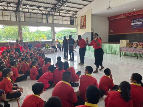 Foreign Languages to Community & Local Youth Guide Project