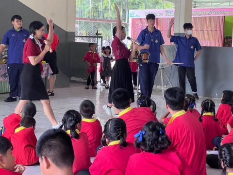 Foreign Languages to Community & Local Youth Guide Project