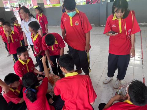 Foreign Languages to Community & Local Youth Guide Project