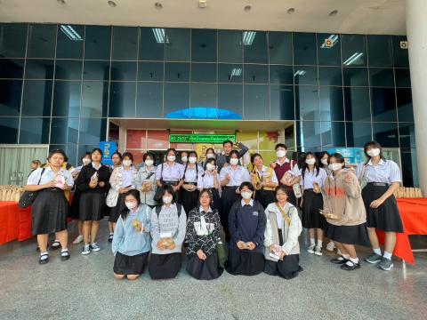 ห้องเรียนศิลปฯภาษาจีนศึกษาดูงาน Open House ที่มหาวิทยาลัยนครพนม