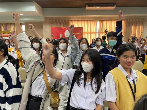 ห้องเรียนศิลปฯภาษาจีนศึกษาดูงาน Open House ที่มหาวิทยาลัยนครพนม