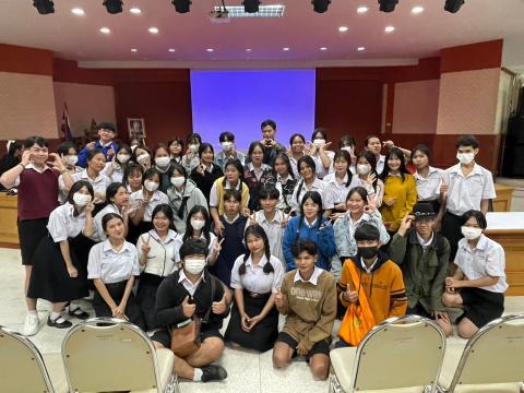 ห้องเรียนศิลปฯภาษาจีนศึกษาดูงาน Open House ที่มหาวิทยาลัยนครพนม
