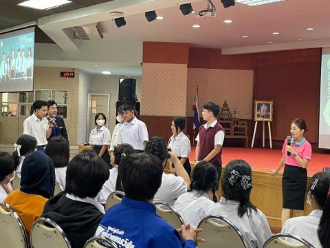 ห้องเรียนศิลปฯภาษาจีนศึกษาดูงาน Open House ที่มหาวิทยาลัยนครพนม