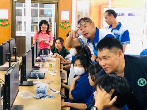 โครงการห้องเรียนพิเศษวิทยาศาสตร์ คณิตศาตร์ การพัฒนาโครงงาน