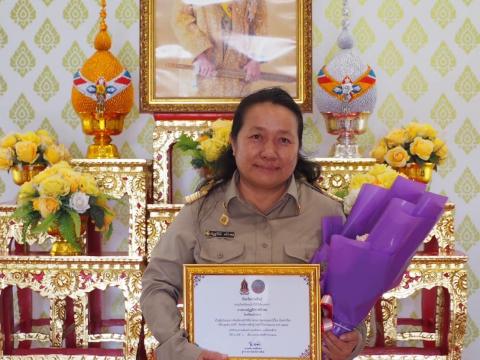 ชมรม To be number one โรงเรียนบัวขาว
