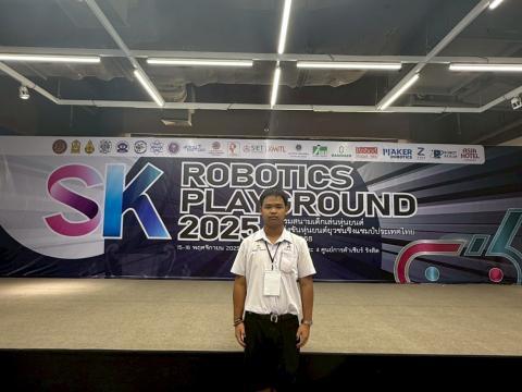 นักเรียนเข้าร่วมแข่งขัน มหกรรมหุ่นยนต์แห่งประเทศไทย