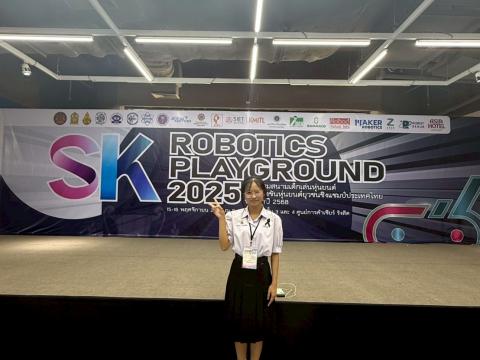 นักเรียนเข้าร่วมแข่งขัน มหกรรมหุ่นยนต์แห่งประเทศไทย