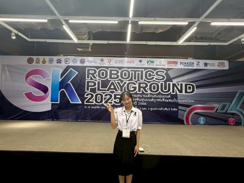 นักเรียนเข้าร่วมแข่งขัน มหกรรมหุ่นยนต์แห่งประเทศไทย