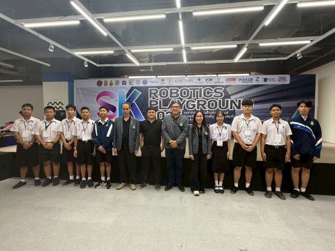 นักเรียนเข้าร่วมแข่งขัน มหกรรมหุ่นยนต์แห่งประเทศไทย