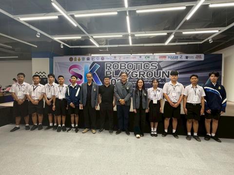 นักเรียนเข้าร่วมแข่งขัน มหกรรมหุ่นยนต์แห่งประเทศไทย