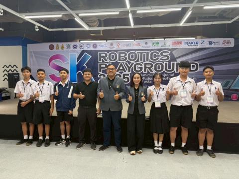 นักเรียนเข้าร่วมแข่งขัน มหกรรมหุ่นยนต์แห่งประเทศไทย