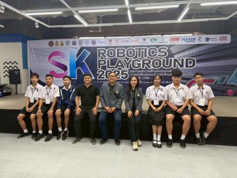 นักเรียนเข้าร่วมแข่งขัน มหกรรมหุ่นยนต์แห่งประเทศไทย