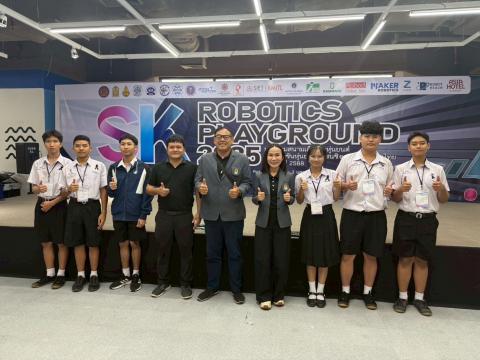 นักเรียนเข้าร่วมแข่งขัน มหกรรมหุ่นยนต์แห่งประเทศไทย