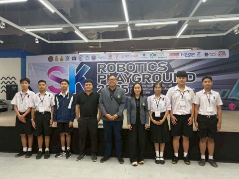 นักเรียนเข้าร่วมแข่งขัน มหกรรมหุ่นยนต์แห่งประเทศไทย