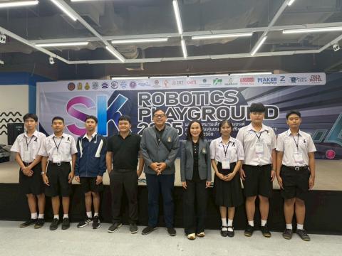 นักเรียนเข้าร่วมแข่งขัน มหกรรมหุ่นยนต์แห่งประเทศไทย