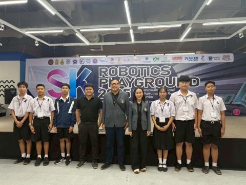 นักเรียนเข้าร่วมแข่งขัน มหกรรมหุ่นยนต์แห่งประเทศไทย