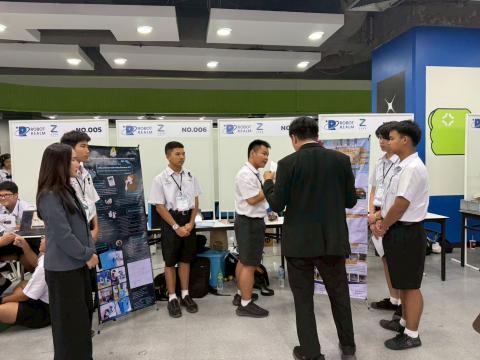 นักเรียนเข้าร่วมแข่งขัน มหกรรมหุ่นยนต์แห่งประเทศไทย