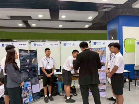 นักเรียนเข้าร่วมแข่งขัน มหกรรมหุ่นยนต์แห่งประเทศไทย