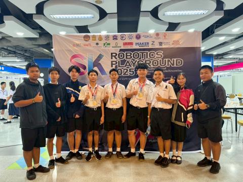 นักเรียนเข้าร่วมแข่งขัน มหกรรมหุ่นยนต์แห่งประเทศไทย