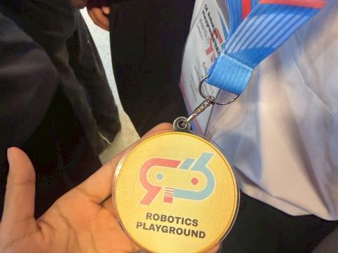 นักเรียนเข้าร่วมแข่งขัน มหกรรมหุ่นยนต์แห่งประเทศไทย