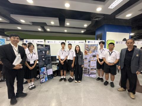 นักเรียนเข้าร่วมแข่งขัน มหกรรมหุ่นยนต์แห่งประเทศไทย