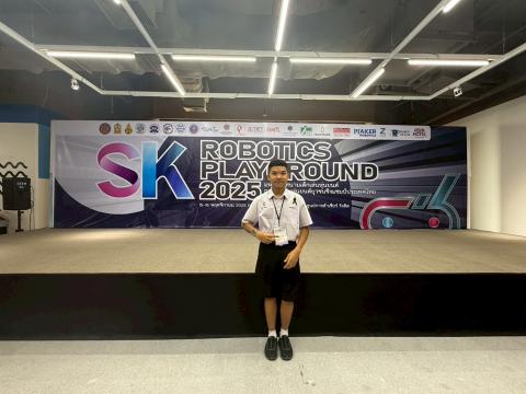 นักเรียนเข้าร่วมแข่งขัน มหกรรมหุ่นยนต์แห่งประเทศไทย